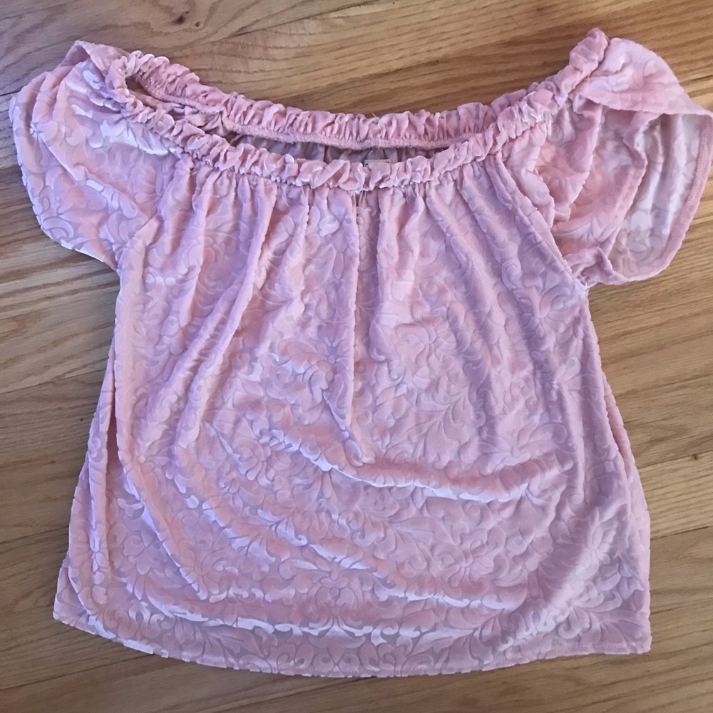 Off-the-shoulder Top